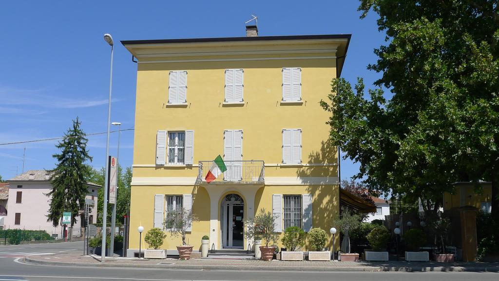 Mastroianni'S Bed & Bistro Hotel Parma Eksteriør billede